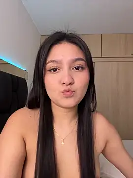Camila sanchez25 online show from 07-15-26, 07:19