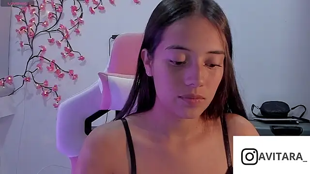 vanesita  online show from 06-19-26, 11:52