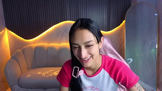 Tifany Tx online show from 03-15-26, 12:33