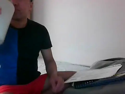 Snapshot of sweetpinoy2027 chatting on 02-09-26, 08:07 sweetpinoy2027 online show from 02-09-26, 08:07