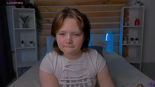 Mary Bryantt online show from 02-24-26, 01:25