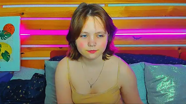 Mary Bryantt online show from 03-04-26, 01:22