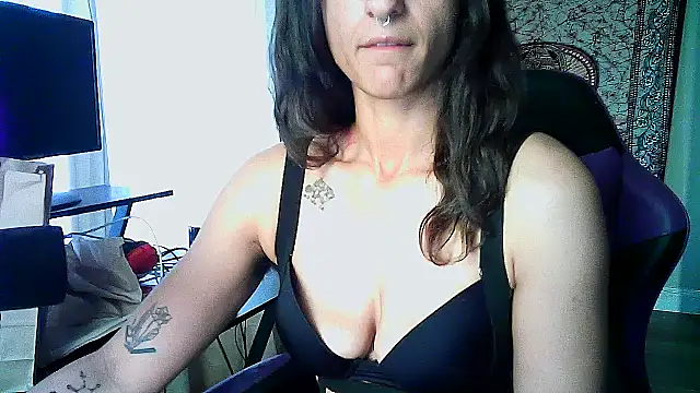 Snapshot of GoddessVikkii chatting on 02-24-26, 07:34 GoddessVikkii online show from 02-24-26, 07:34