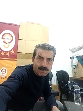 Snapshot of kobra21turki chatting on 12-17-25, 08:59 kobra21turki online show from 12-17-25, 08:59