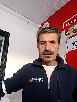 Snapshot of kobra21turki chatting on 12-21-25, 01:07 kobra21turki online show from 12-21-25, 01:07