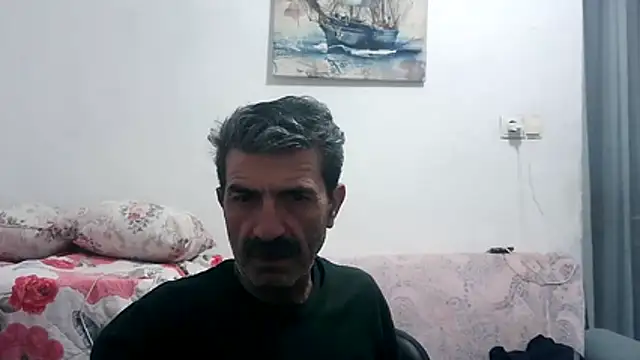 Snapshot of kobra21turki chatting on 01-12-26, 06:13 kobra21turki online show from 01-12-26, 06:13