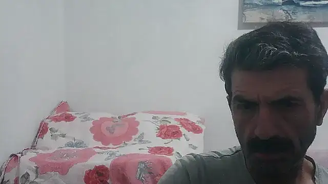 Snapshot of kobra21turki chatting on 01-13-26, 10:37 kobra21turki online show from 01-13-26, 10:37