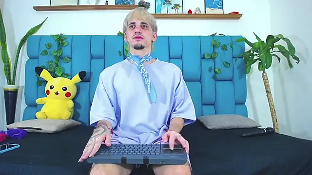 boy Dirty X online show from 07-19-26, 05:11