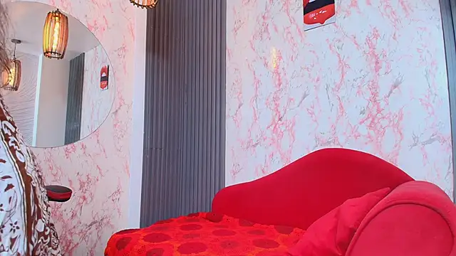 Snapshot of Helenna_Rose chatting on 02-07-26, 01:26 Helenna Rose online show from 02-07-26, 01:26