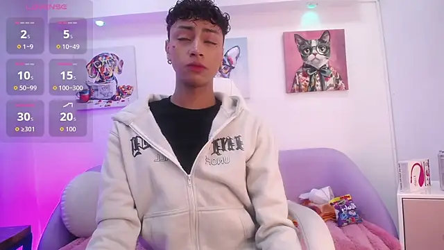 Snapshot of Owen_JP chatting on 01-14-26, 08:03 Owen JP online show from 01-14-26, 08:03