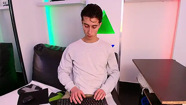 Ithan Skin online show from 02-03-26, 11:59