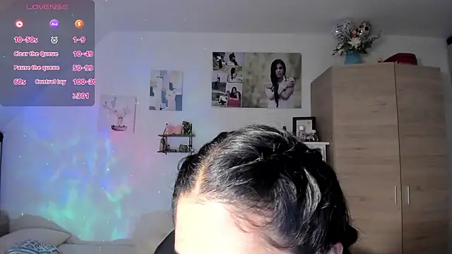 Snapshot of VEROSlen- chatting on 01-17-26, 02:38 VEROSlen- online show from 01-17-26, 02:38