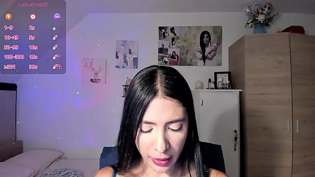 Snapshot of VEROSlen- chatting on 01-18-26, 11:19 VEROSlen- online show from 01-18-26, 11:19