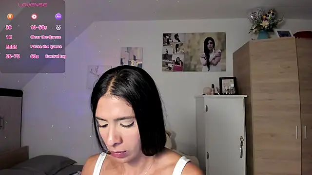 Snapshot of VEROSlen- chatting on 02-18-26, 03:13 VEROSlen- online show from 02-18-26, 03:13