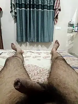 Tall7boy7 online show from 04-28-26, 05:29