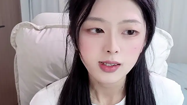 Koikoi    online show from 02-04-26, 03:23