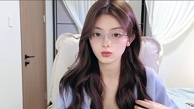 Koikoi    online show from 03-14-26, 12:43