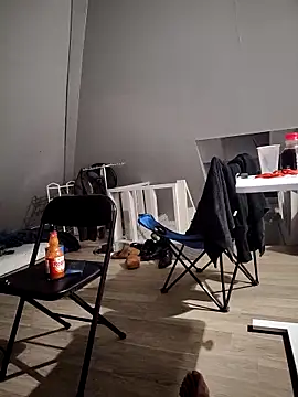 Snapshot of joaquinvaladez chatting on 03-10-26, 05:56 joaquinvaladez online show from 03-10-26, 05:56