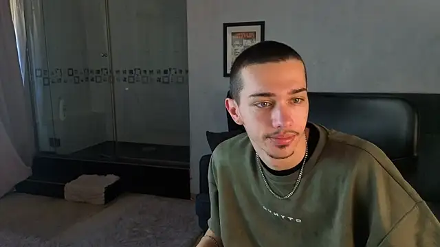 KaydenDrew online show from 04-28-26, 04:17