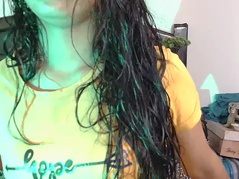 miss ragni online show from 04-25-26, 03:42