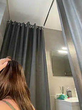 Snapshot of AnitaVensley- chatting on 02-09-26, 05:44 AnitaVensley- online show from 02-09-26, 05:44