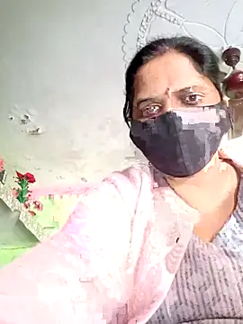 Snapshot of DIRTY-MOMS chatting on 12-23-25, 07:06 DIRTY-MOMS online show from 12-23-25, 07:06