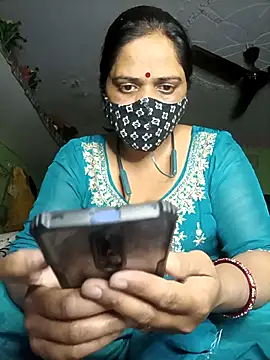 Snapshot of DIRTY-MOMS chatting on 03-06-26, 04:03 DIRTY-MOMS online show from 03-06-26, 04:03