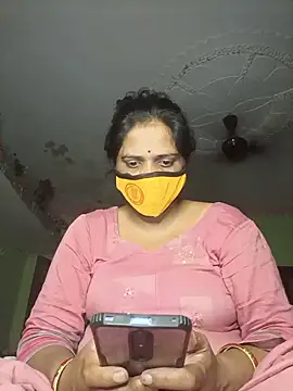 DIRTY-MOMS online show from 07-08-26, 05:06