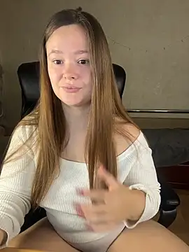 Snapshot of CaramelleSugarr chatting on 01-15-26, 03:27 CaramelleSugarr online show from 01-15-26, 03:27