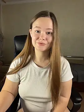 Snapshot of CaramelleSugarr chatting on 02-01-26, 02:37 CaramelleSugarr online show from 02-01-26, 02:37