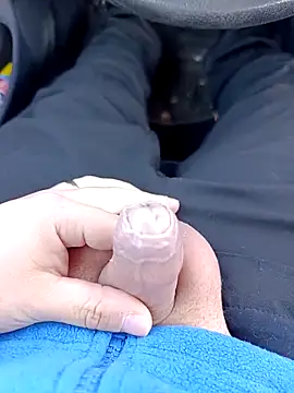 Snapshot of AlcorMad chatting on 01-19-26, 11:03 AlcorMad online show from 01-19-26, 11:03