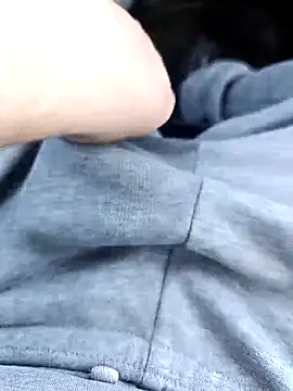 Snapshot of AlcorMad chatting on 03-12-26, 12:11 AlcorMad online show from 03-12-26, 12:11