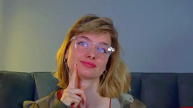 Snapshot of MerlinMeyer chatting on 03-12-26, 06:19 MerlinMeyer online show from 03-12-26, 06:19