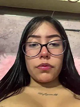 Snapshot of Candy_LS chatting on 01-17-26, 02:11 Candy LS online show from 01-17-26, 02:11