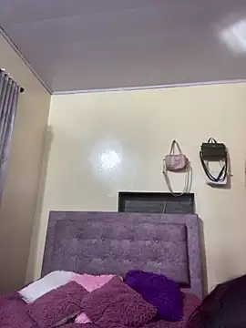 Snapshot of Candy_LS chatting on 02-02-26, 08:40 Candy LS online show from 02-02-26, 08:40