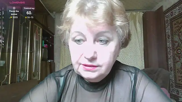 Casey peach online show from 04-01-26, 04:48