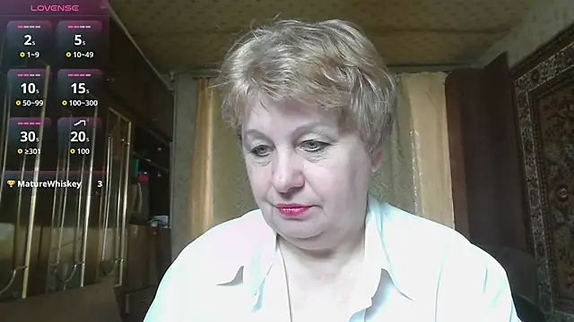 Casey peach online show from 04-08-26, 06:13