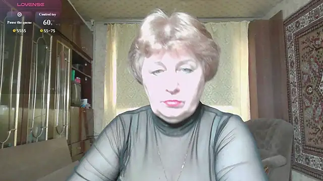 Casey peach online show from 07-10-26, 06:17