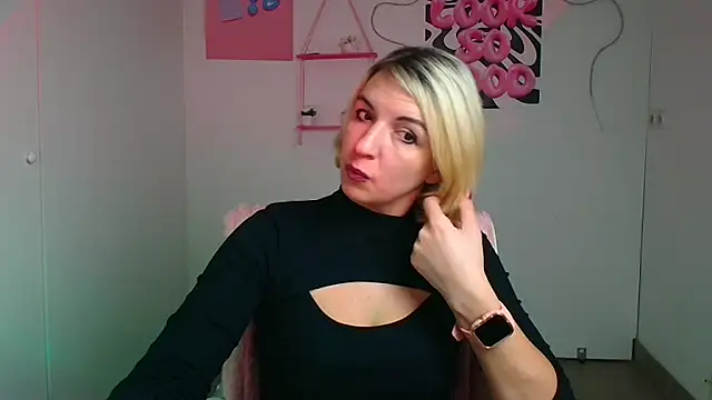 Lana Foxyy online show from 12-21-25, 12:12