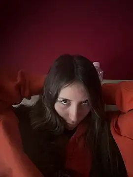 Snapshot of saphirafox chatting on 01-19-26, 01:15 saphirafox online show from 01-19-26, 01:15