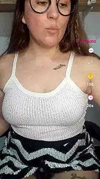 SofiEsteves online show from 07-28-26, 02:13