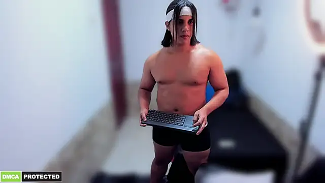 latinboyfit online show from 02-15-26, 03:14