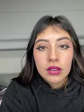 justmariee online show from 04-05-26, 06:43