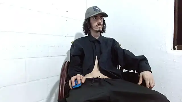 sk8-boy online show from 06-18-26, 10:25