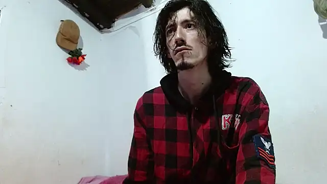 sk8-boy online show from 06-24-26, 04:28