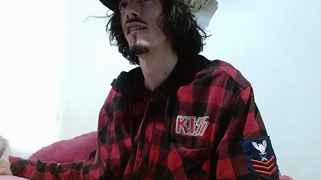 sk8-boy online show from 06-28-26, 04:24