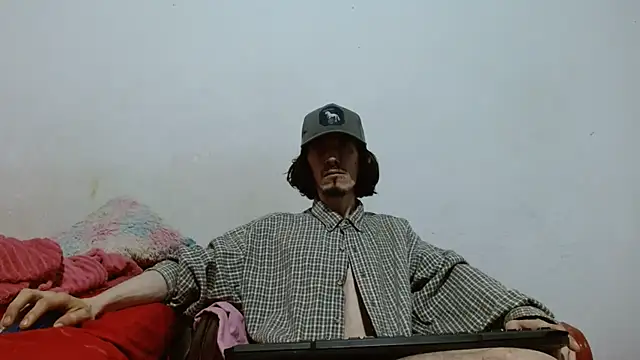 sk8-boy online show from 07-11-26, 12:57