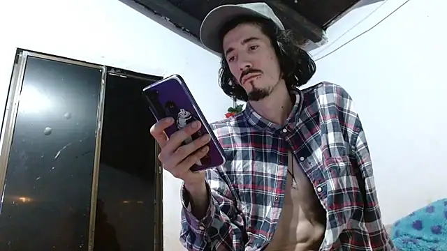 sk8-boy online show from 07-15-26, 09:09
