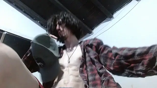 sk8-boy online show from 07-26-26, 05:15