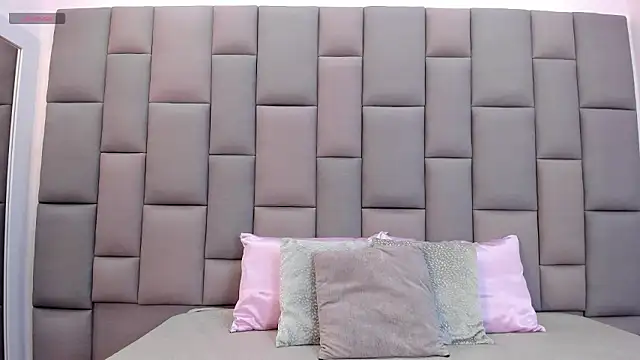 Snapshot of SofiaBahamon chatting on 03-09-26, 11:47 SofiaBahamon online show from 03-09-26, 11:47